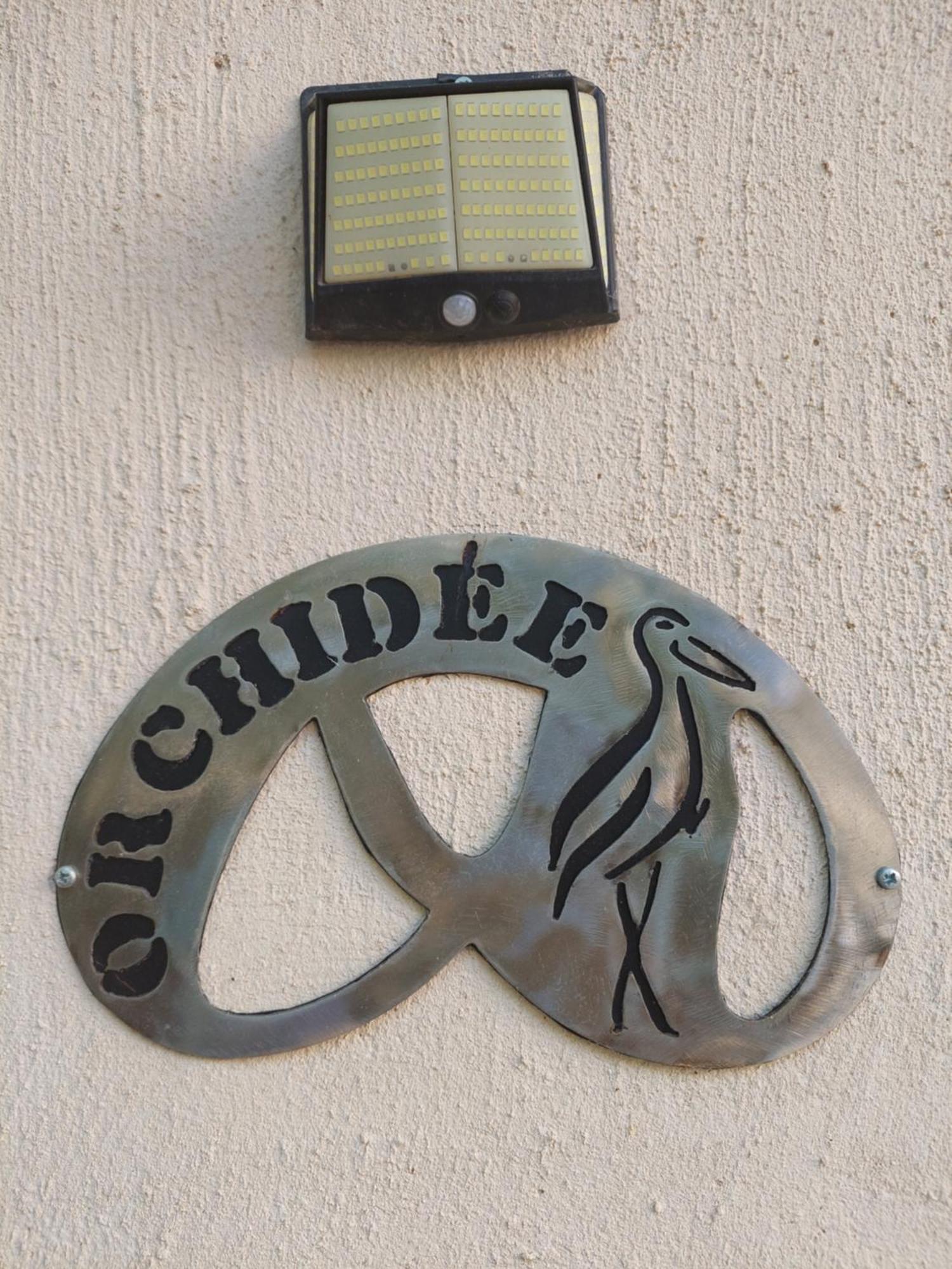 Mas Des Cigognes Bed and Breakfast Le Thor Rum bild